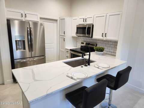 River, TUCSON, AZ 85718