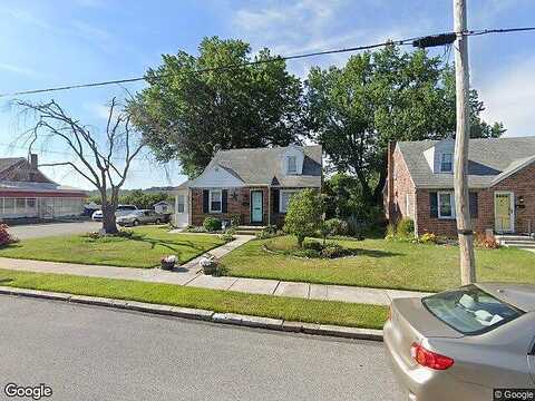 Wallace, YORK, PA 17402