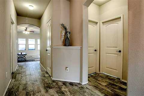 Long Stone Dr, Burleson, TX 76028