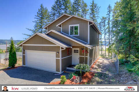Larson Lake, BELFAIR, WA 98528