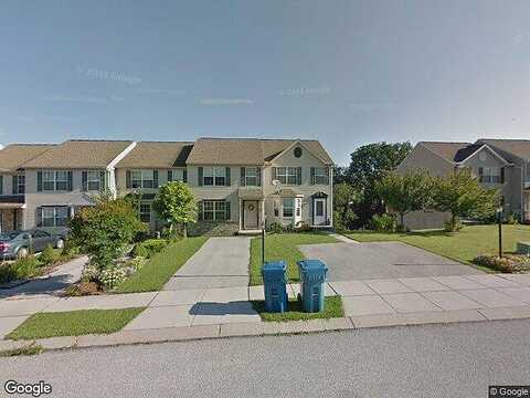 Zachary, HANOVER, PA 17331