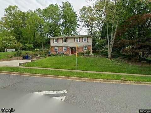 Fern, ANNANDALE, VA 22003