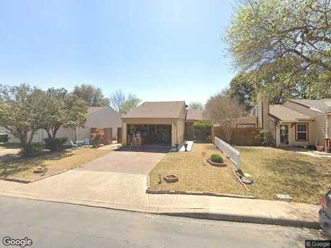 Village, SAN ANTONIO, TX 78250