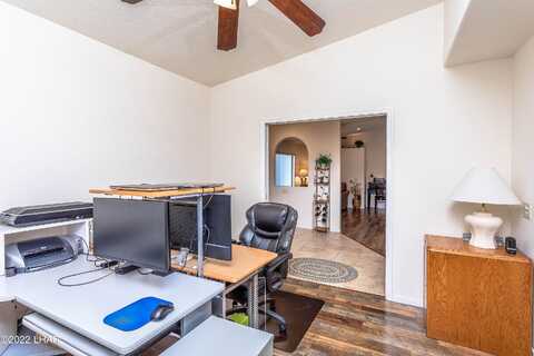 Hagen, LAKE HAVASU CITY, AZ 86406