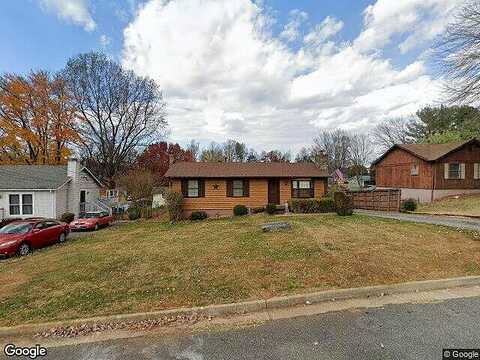 Newport, LYNCHBURG, VA 24502