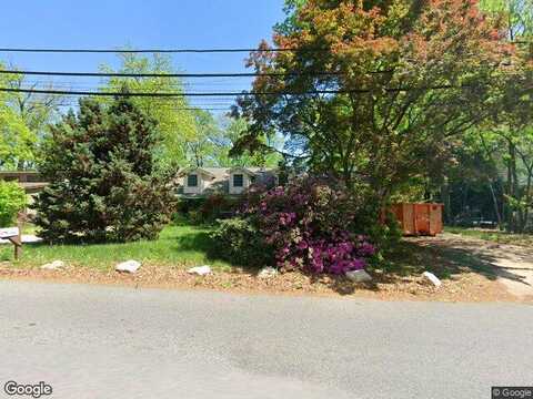 Holly, ANNANDALE, VA 22003