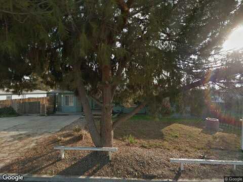 Gail, TULARE, CA 93274