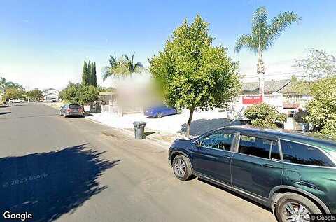 Susan, MOORPARK, CA 93021