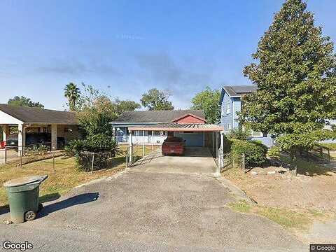 San Jacinto, BEAUMONT, TX 77701