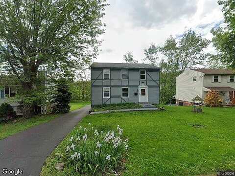 Hunting Creek, CANONSBURG, PA 15317