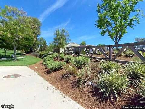 Autumn Hill, LAGUNA HILLS, CA 92653