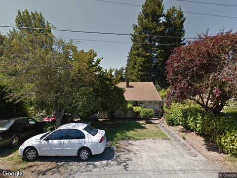 12Th, SHORELINE, WA 98155