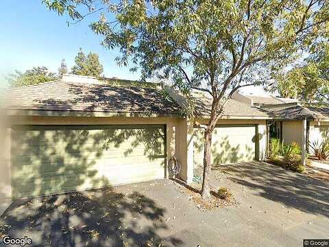 Pine, LA HABRA, CA 90631