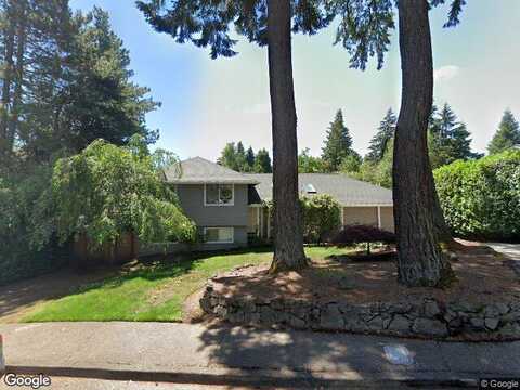 Greentree, LAKE OSWEGO, OR 97034