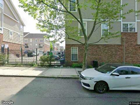 32Nd, PHILADELPHIA, PA 19121