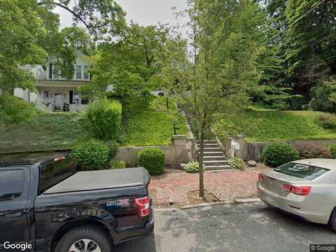 Howard, POTTSVILLE, PA 17901