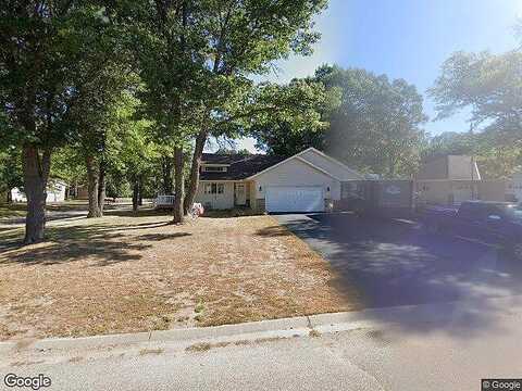 Pine, ROYALTON, MN 56373