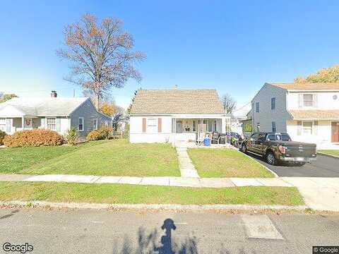 Love, NORWOOD, PA 19074