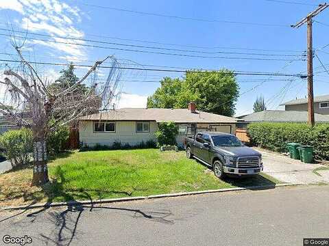 Barry, KLAMATH FALLS, OR 97603