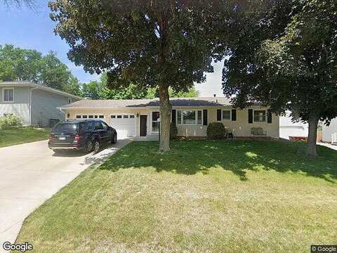 75Th, INVER GROVE HEIGHTS, MN 55076