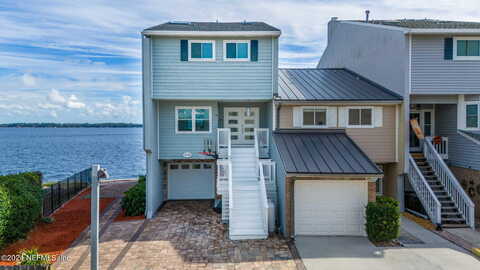 Scenic Point, FLEMING ISLAND, FL 32003