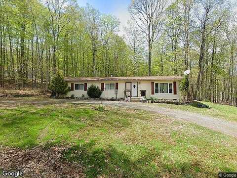 Stuart, HAWLEY, PA 18428