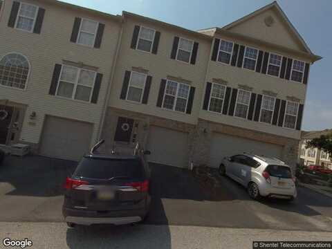 Foxshire, YORK, PA 17402