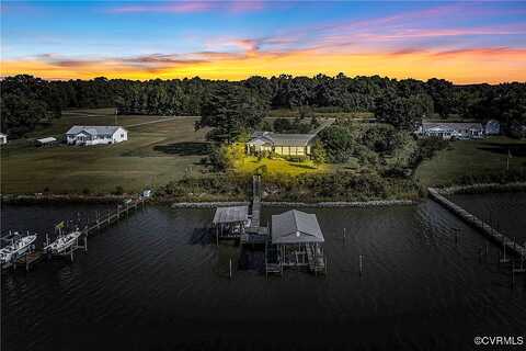 Cherry Orchard, MONTROSS, VA 22520