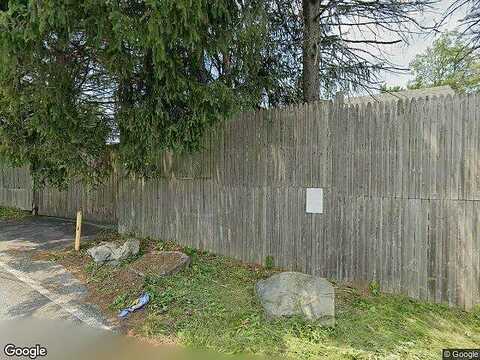 Shine Hill, HENRYVILLE, PA 18332