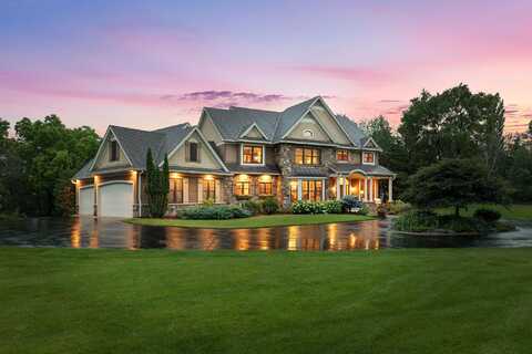 Farm, CHASKA, MN 55318