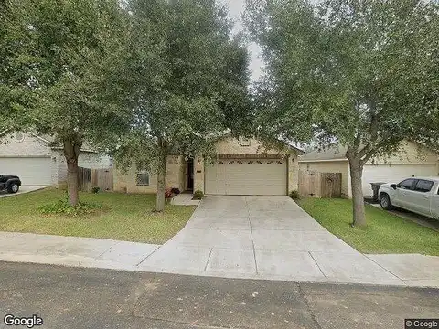 Corral, ELMENDORF, TX 78112