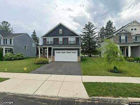 Woodmont, CATASAUQUA, PA 18032