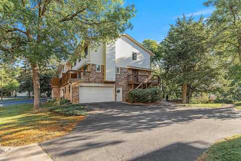 Westwood Hills, MINNEAPOLIS, MN 55426
