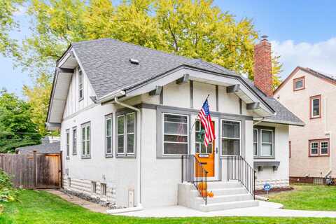 Blair, SAINT PAUL, MN 55104