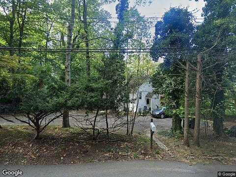 Hollow, COLLEGEVILLE, PA 19426