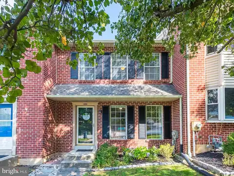 Boot, WEST CHESTER, PA 19380