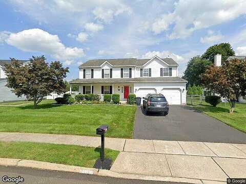 Moon, LANGHORNE, PA 19047