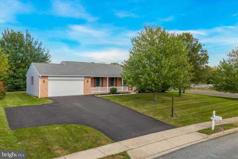 Heather, GILBERTSVILLE, PA 19525