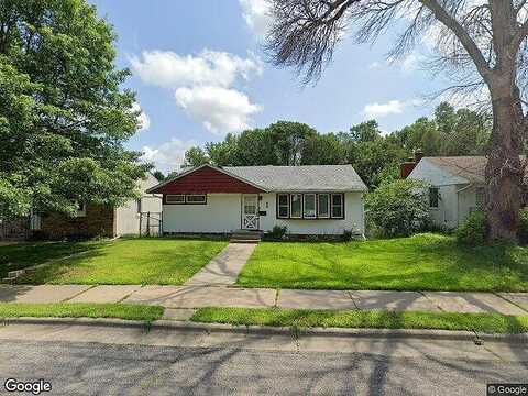 Waukon, SAINT PAUL, MN 55119