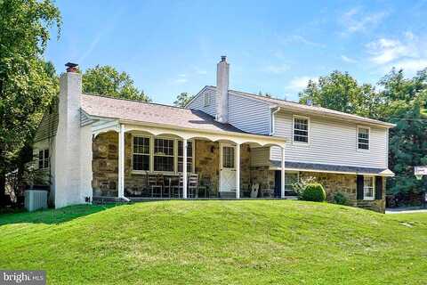 Hoover, BLUE BELL, PA 19422
