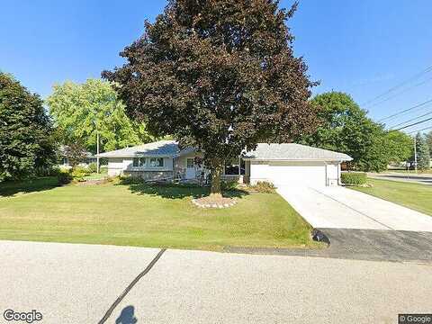 Alberta, MILWAUKEE, WI 53217