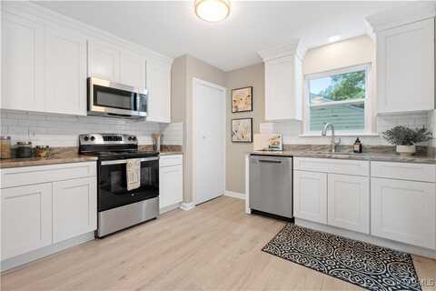 Red Oak, HOPEWELL, VA 23860