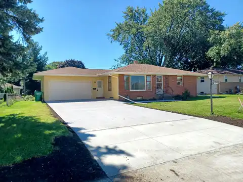 County Road B, SAINT PAUL, MN 55113