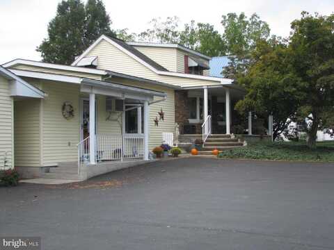 Darkes, JONESTOWN, PA 17038