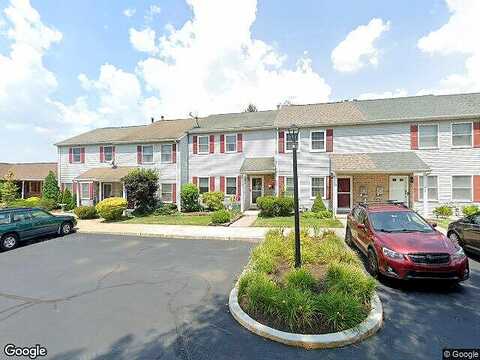 Fort Lee, EASTON, PA 18040