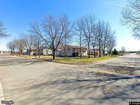 Estates, LITCHFIELD, MN 55355