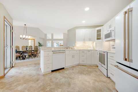 Larkspur Glade, MAPLE GROVE, MN 55311