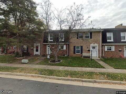 Colonial, STERLING, VA 20164