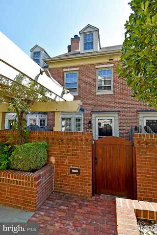 Columbus, ALEXANDRIA, VA 22314