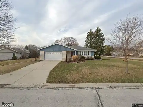 Thorncrest, GREENDALE, WI 53129